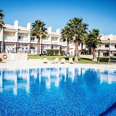 Villa Aguia *